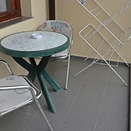 Kostadinovi 3*